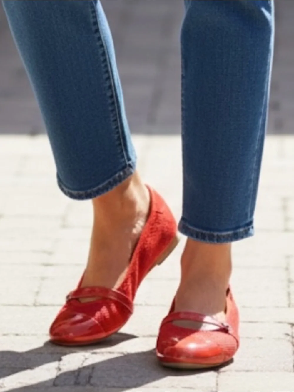 Anne Klein Sport Orange Akzee Slip on Sport Shoes Flats